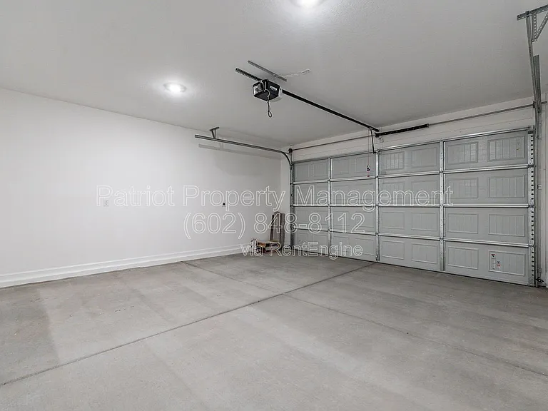 3236 W Caleb Rd — Photo 29