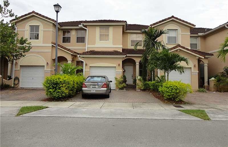 1st image of 12300 SW 125th Ct