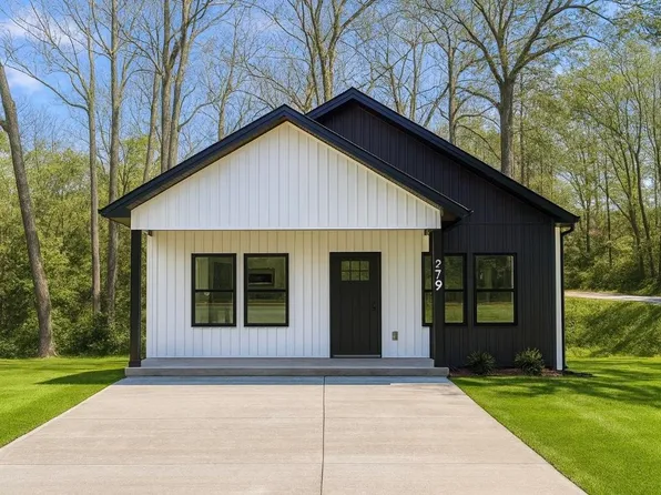 279 Law St, Woodruff, SC 29388