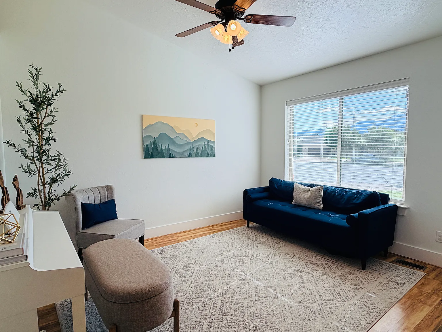 4 bed, 1773 sqft, $2,000 — Photo 3