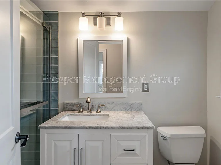 400 Sumter St — Photo 21
