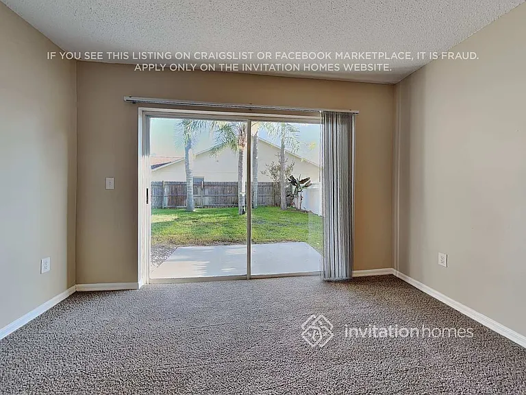 27439 Breakers Dr — Photo 10