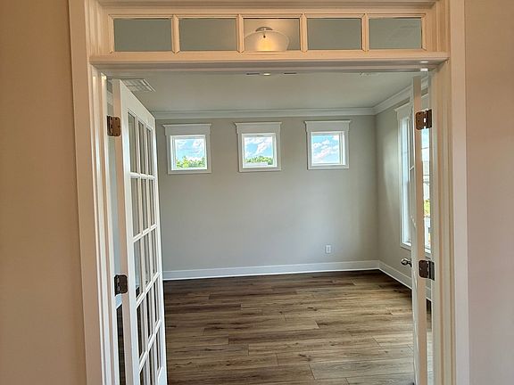 5th image of 44 Chickadee Ct #19A