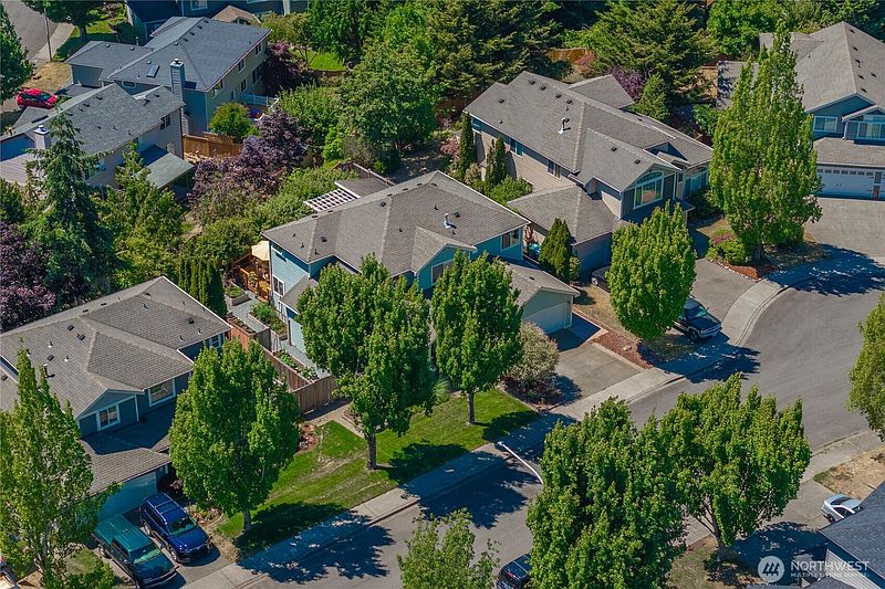 2nd image of 5119 Perry Drive SE