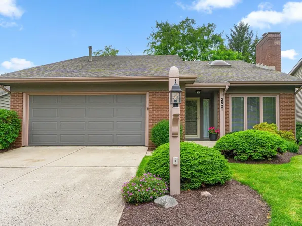 2521 E Saint Thomas Point, Fort Wayne, IN 46815