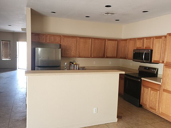 4th image of 4927 W Beautiful Ln
