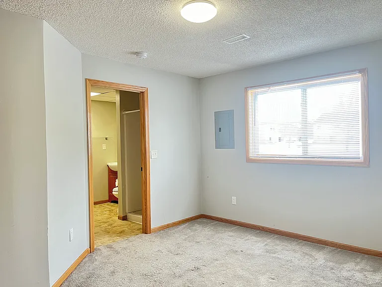 1305 Willow Trl — Photo 22