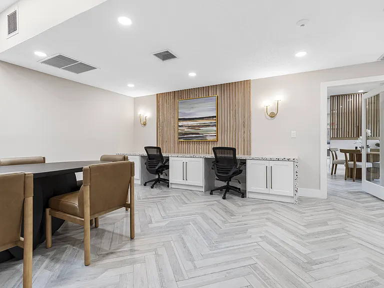Alvista Hollywood — Photo 39