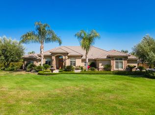 13550 Francisco Dr, Hanford, CA 93230