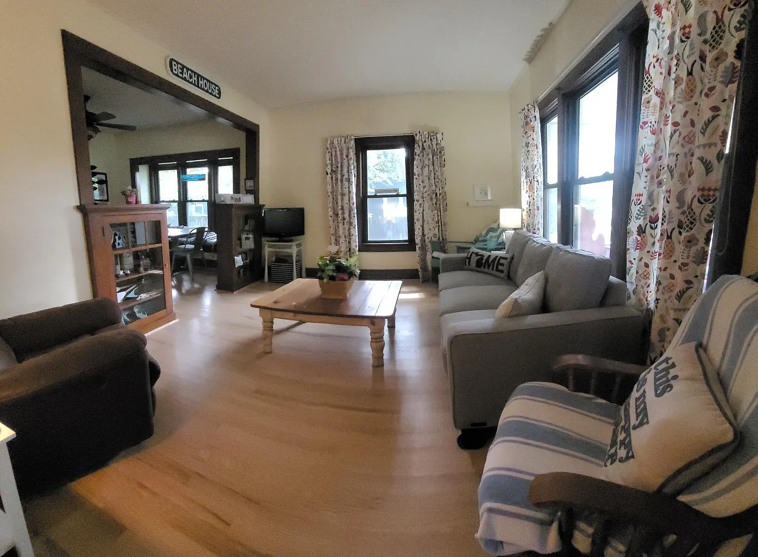 2 bed, 925 sqft, $1,250 — Photo 2