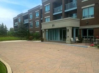 25 Via Rosedale Way #116, Brampton, ON L6R3J8