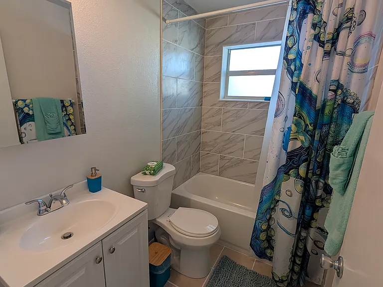 402 Auburn Dr — Photo 18