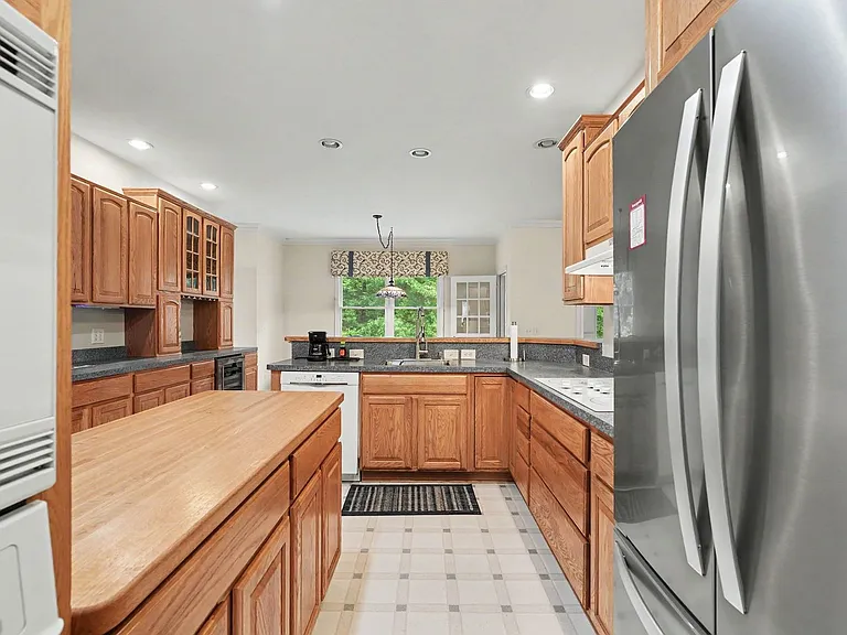 10 Piper Pl — Photo 13
