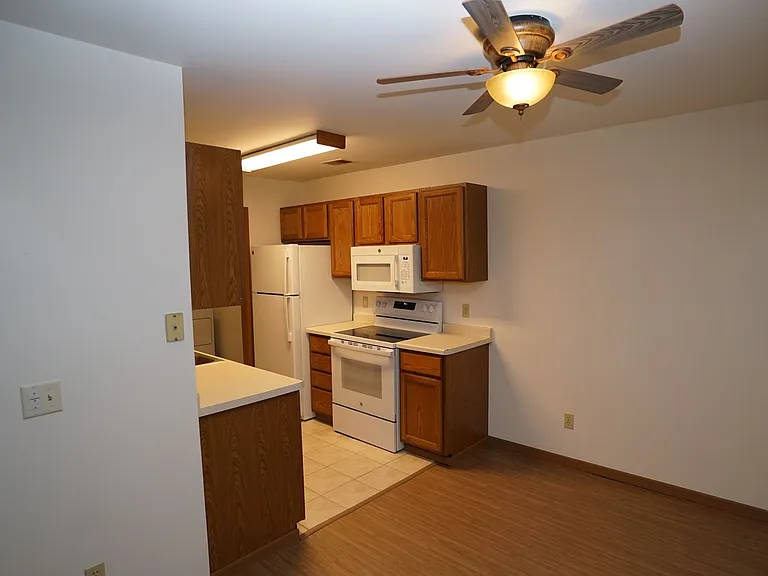 254 Strangeway Ave — Photo 3