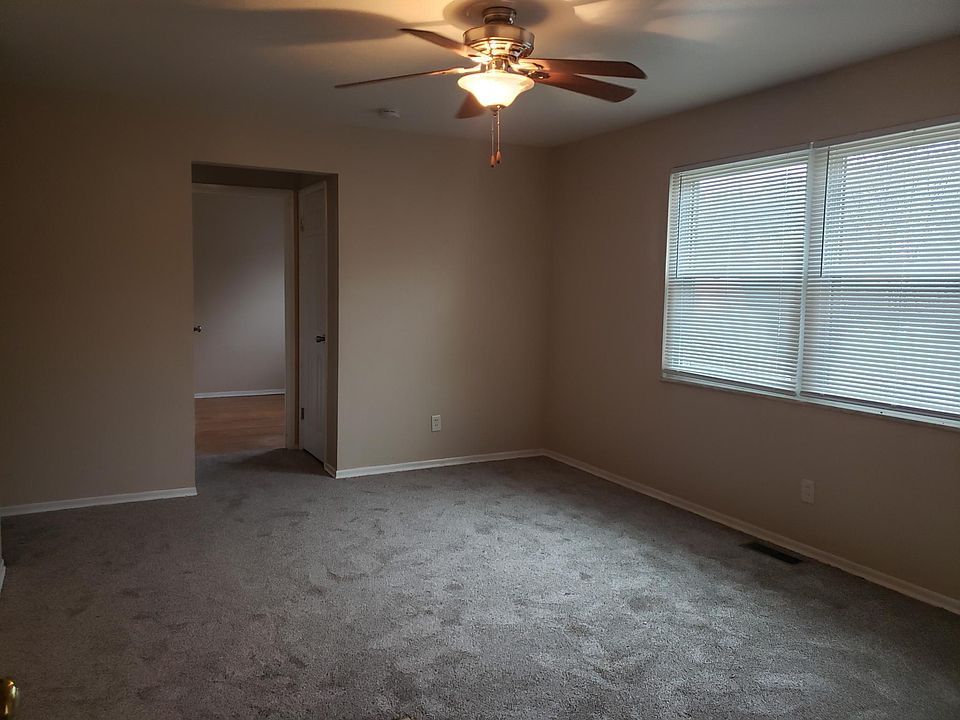 2nd image of 6444 Tyrer Ln