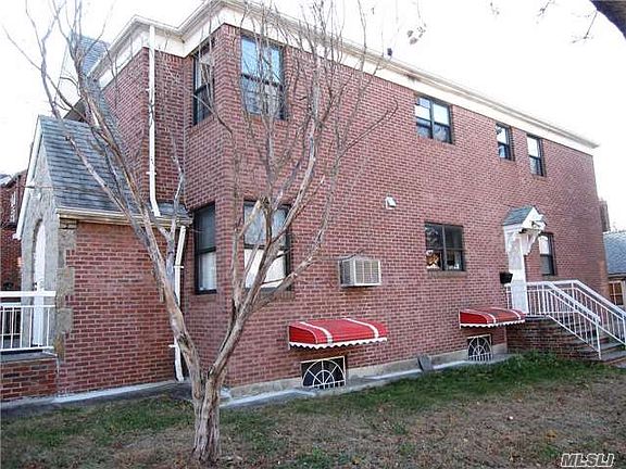 3rd image of 6304 Cromwell Cres