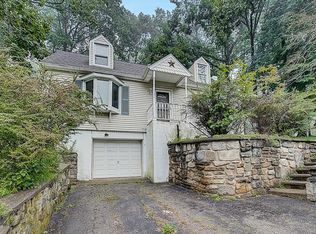 190 W Mountain Rd, Sparta, NJ 07871