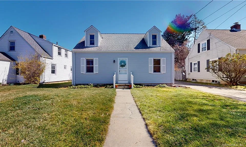 362 Oakwood Ave