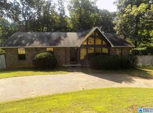1717 Faircrest Dr, Bessemer, AL 35023