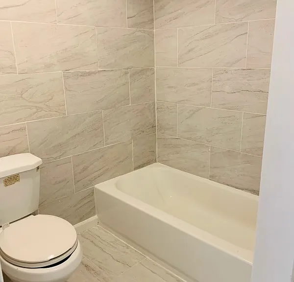 44 E High St #15 — Photo 2