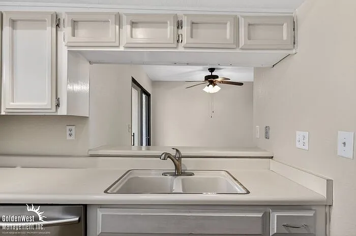 7502 E Thomas Rd #309 — Photo 6