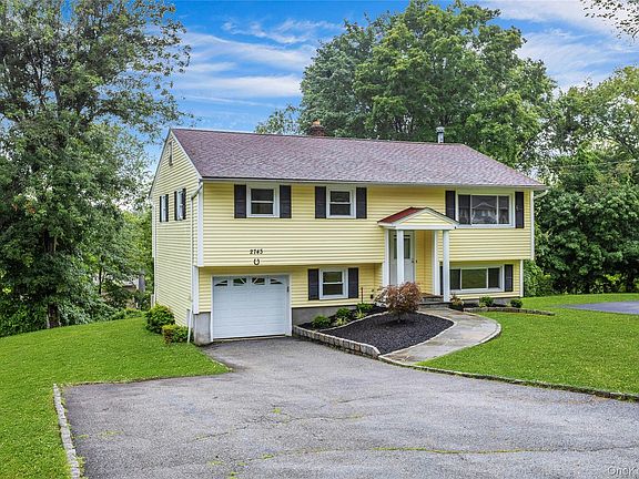 3rd image of 2743 Springhurst Street