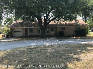 512 N 5th St, Sanger, TX 76266