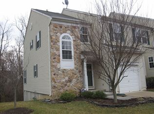 11 Dorset Ct, Bordentown, NJ 08505