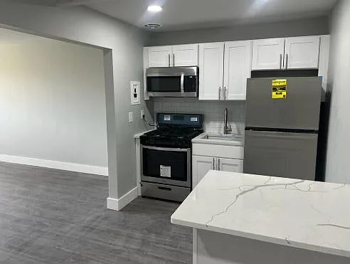 544-560 Beachway #5B — Photo 8