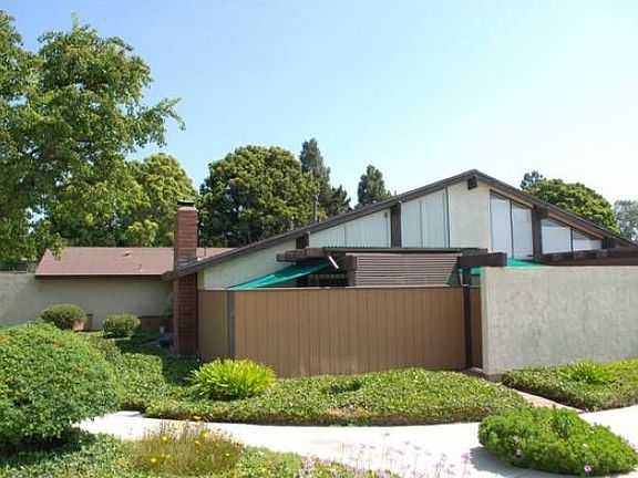 2nd image of 361 Los Arbolitos Blvd