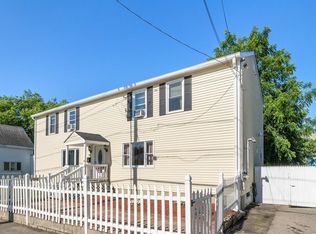74 Primrose St, Haverhill, MA 01830