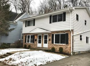 6617 Hillside Ln, Wauwatosa, WI 53213