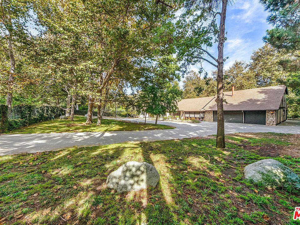 1st image of 6356 Busch Dr
