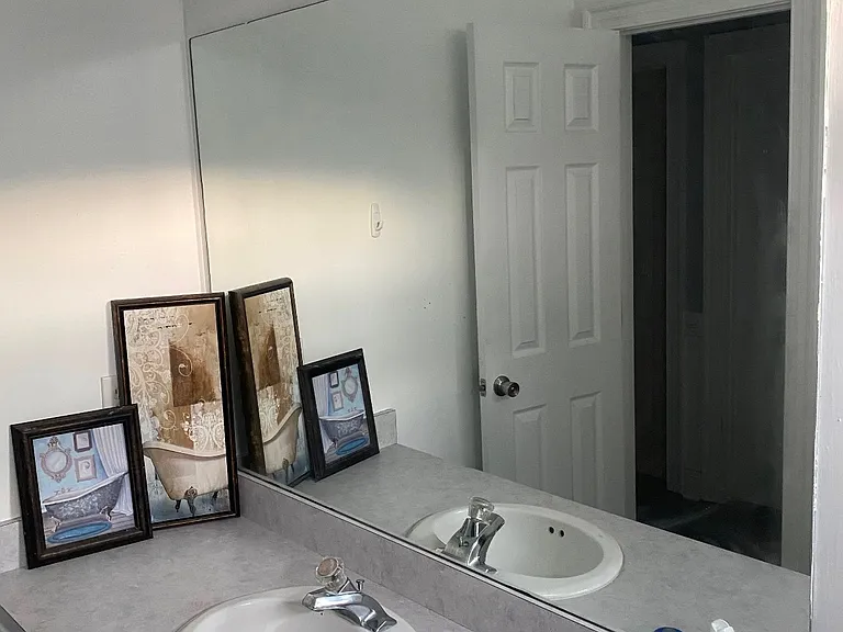 503 Bay Ct — Photo 11
