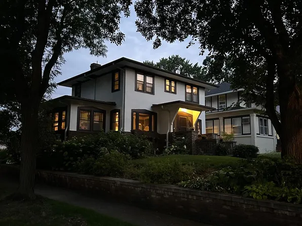 2122 Carroll Ave, Saint Paul, MN 55104