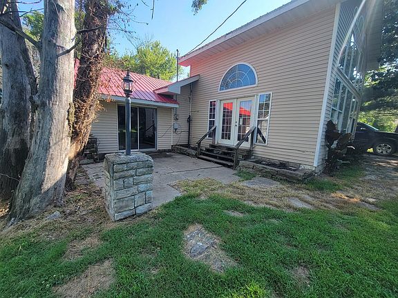4th image of 116 W Olive St
