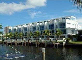 2749 NE 1st St, Fort Lauderdale, FL 33062