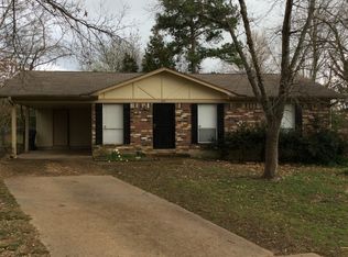 235 E Oak Grove Rd, Hernando, MS 38632