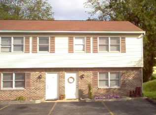 21 Dogwood Dr, Leola, PA 17540