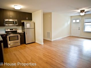 111 Cameron Ct #B, Chapel Hill, NC 27516