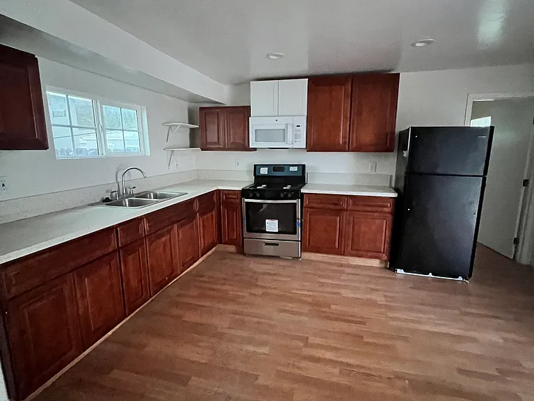 4231 Wightman St — Photo 6