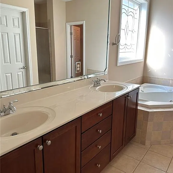 4635 Granby Cir — Photo 15