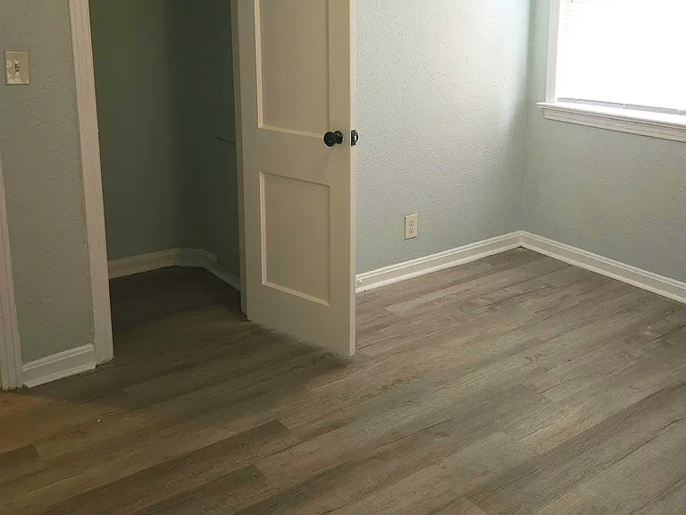 3336 Myra St — Photo 23