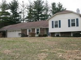 3845 N Armstrong Dr, Bloomington, IN