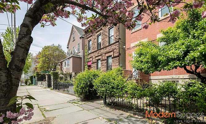 Rented by Modern Spaces | media 5