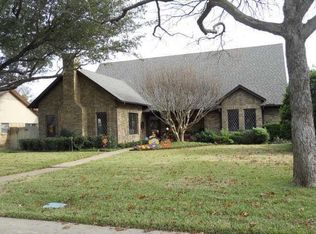 212 Hemlock Dr, Richardson, TX 75081