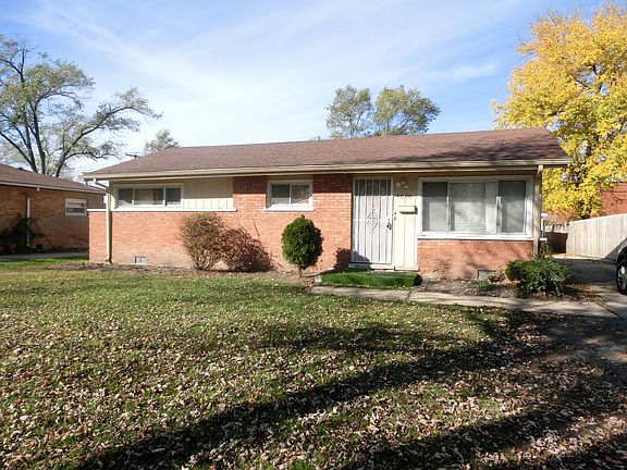 2nd image of 3006 Sherwood Ave