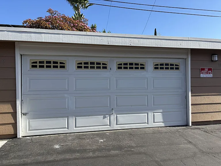 620 W Lambert Rd #9 — Photo 3