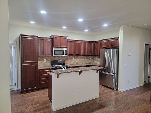 4th image of 3647 El Dala Ln