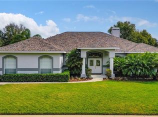 3005 Drakes Landing Ct, Valrico, FL 33596